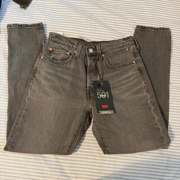 Levi’s 501 Skinny Jeans - Picture 1 of 4